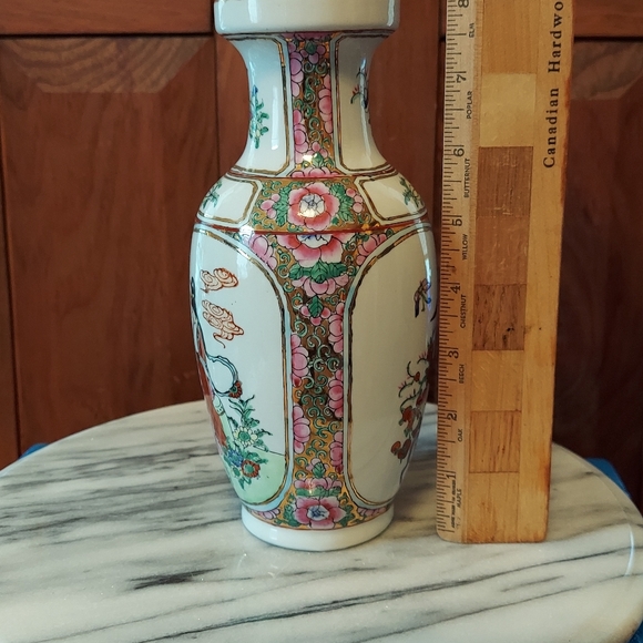 Hand Painted Vase - Picture 7 of 10